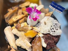 -一朵菌·野生菌探索家火锅(南亚店)