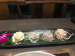 -捞王锅物料理(上海世茂广场店)