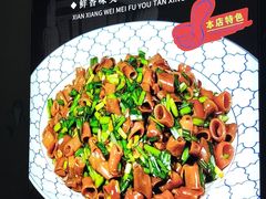 -小红鲸·海鲜餐厅(轸大路店)