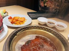 -余欢领鲜火锅(新街口店)