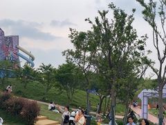-红山体育乐园
