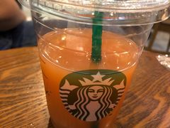 冰摇桃桃乌龙茶-星巴克(南京新百店)