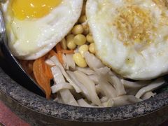 传统素食石锅拌饭-花腰餐吧Bistro烧烤 傣味(传媒大学店)