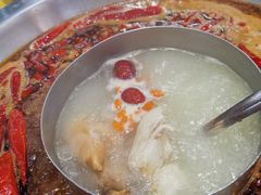 成都老妈蹄花鸳鸯锅-谭鸭血老火锅(七宝万科广场店)