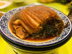 -巢香扣肉馆