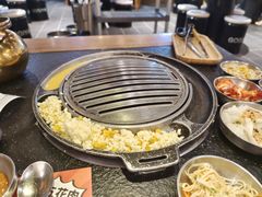 -GOGIYA·咕叽吖韩国传统烤肉店(东方新天地店)