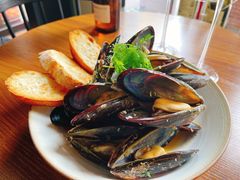 -LESCEDARS Brasserie Bistro香柏树