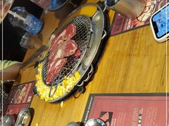 -青瓦炭韩潮烤肉(花园道店)