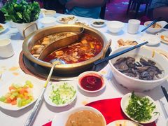 -天宜隆蘑菇宴火锅(石景山旗舰店)