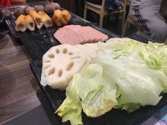 -呷哺呷哺(新世界百货望京店)