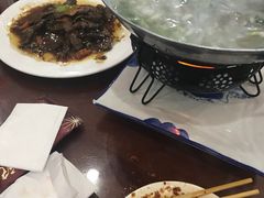 -老山记海城馅饼大酒店(振兴小区店)