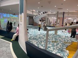 -奈尔宝·儿童乐园·亲子餐厅(鄞州万达店)