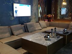 -萧邦音乐会所KTV(向西店)