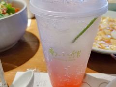 霸气桃桃-南小馆(迪士尼小镇店)