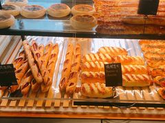 -Dough&Joe团憩(瑞虹天地月亮湾店)