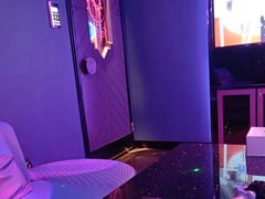 -萧邦音乐会所KTV(向西店)