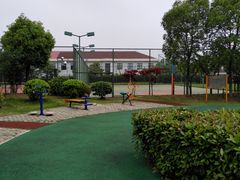 -曹路体育中心