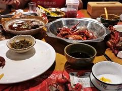 -李双猪·小龙虾·烧烤·羊肉煲(乐山店)