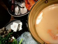 东方海鲜火锅-广州瑰丽酒店·Black Iron黑金燚