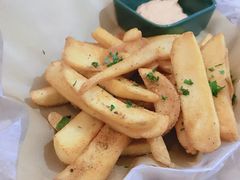 香辣薯条和泡菜酱-CHILLAX轻乐时(侨建·Hi City店)