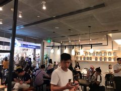大堂-喜茶(广州天汇igc店)
