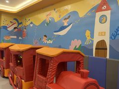 -戊辰亲子游泳俱乐部