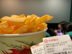 -中影嘉华国际影城(大芬星都里店)