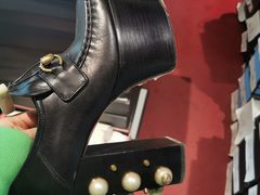 -Gucci(首创奥特莱斯店)