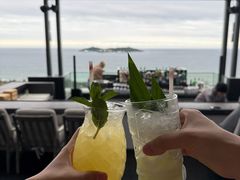 -瑰丽酒店·海吧·天际下午茶·现场DJ·天台酒吧