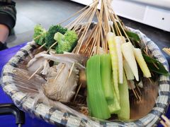 -马路边边串串香(苗栗路店)