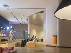 -涨巢·潮玩水疗局