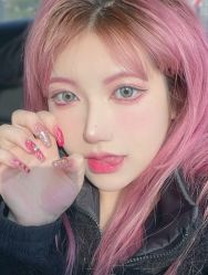 -花系美·美甲美睫精品店