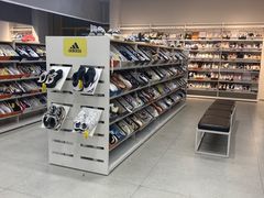 -BIGOFFS 超级折扣(仁恒伊势丹店)