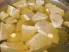 豆花-石磨豆花家常菜·牦牛排土火锅