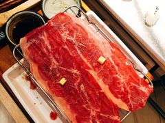 生牛肉火炙寿司-舞漁日料美人胶原锅(陆家嘴中心店)