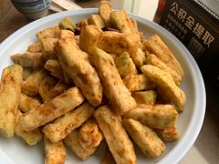 -95号酱骨·一块豆腐(展春园西路店)