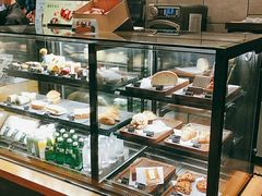 面包甜点陈列柜-星巴克臻选(福州仓山万达店)