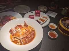 -蝴蝶里·粤菜·点心(滨江龙湖店)