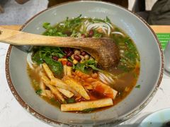 -百春原湖南牛肉粉(百联世纪店)