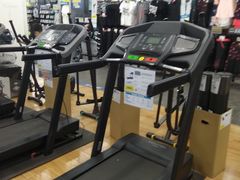 -迪卡侬(金龙湖店)