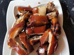-黄记四更烤乳猪店