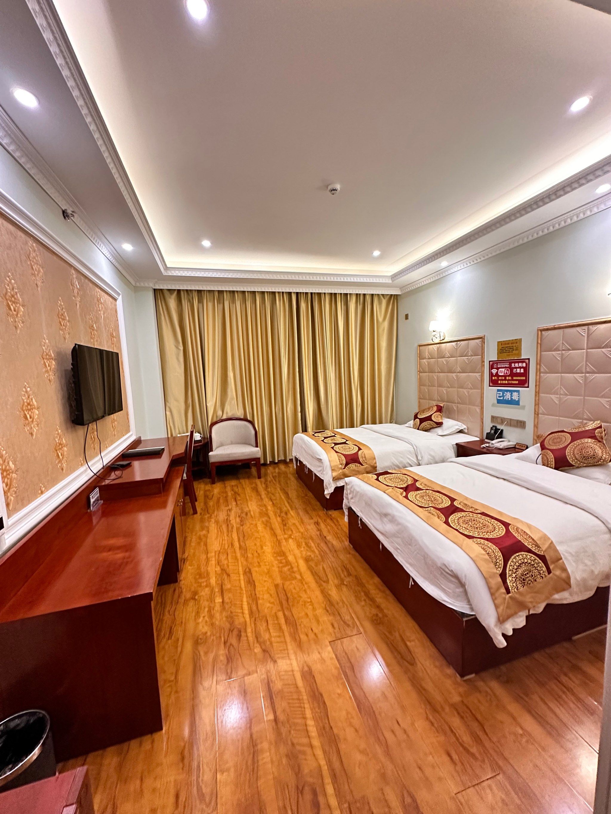 洛扎县比较好的酒店