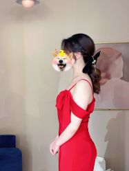 -艾米丽婚纱礼服