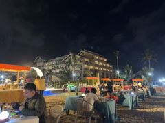 -亚龙湾希尔顿自助餐厅·海鲜·烧烤·沙滩BBQ·现场乐队