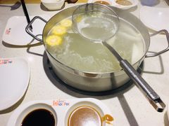 -浪里寻·臻牛养生牛肉火锅(方圆荟店)
