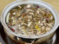 -东巴谷野生菌火锅餐厅