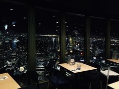 -悉尼塔旋转餐厅