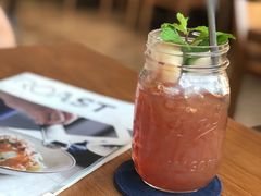 荔枝冰茶-ROAST coffee & eatery