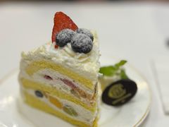 意式鲜果切片蛋糕-COVA(新天地Xintiandi店)