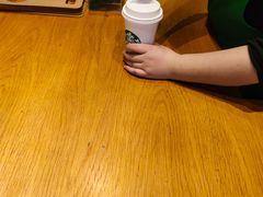 -星巴克(深圳北站B5检票口)